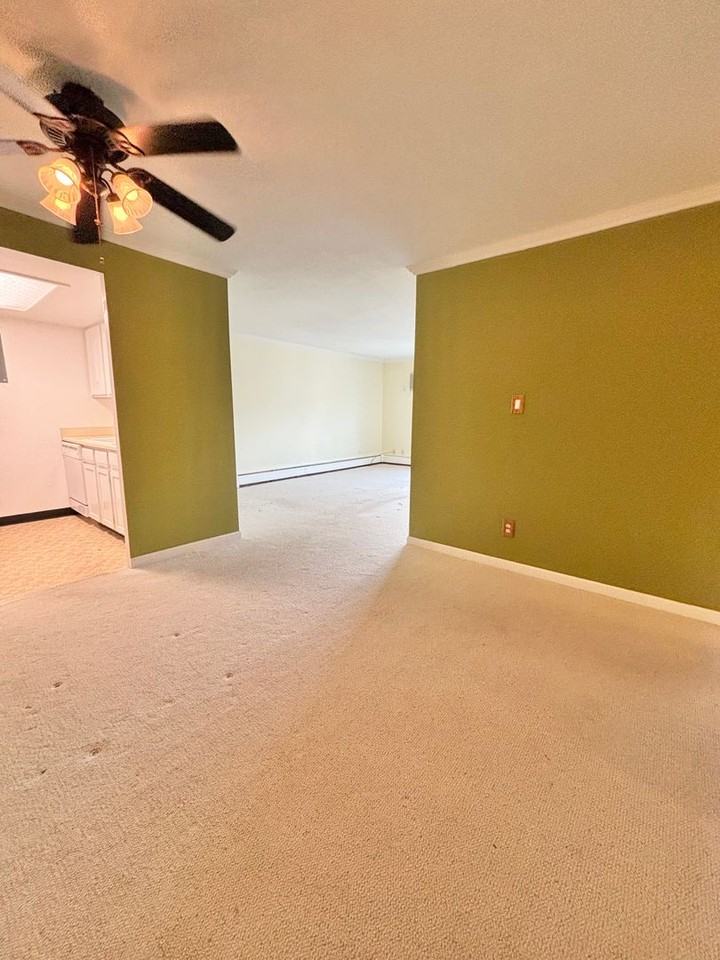 1150 Golden Cir #501 - Photo 3 of 30