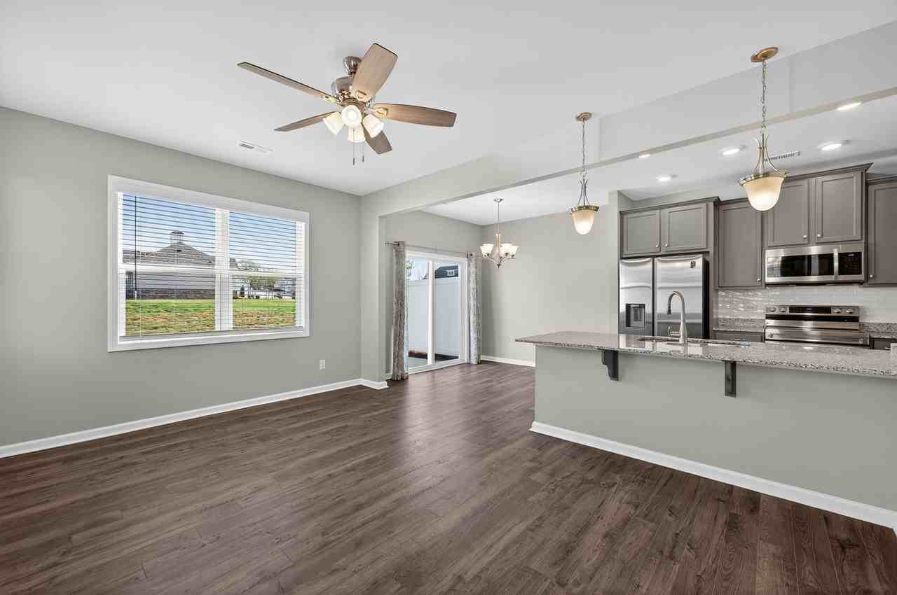 3932 Townes Blvd - Photo 3 of 27