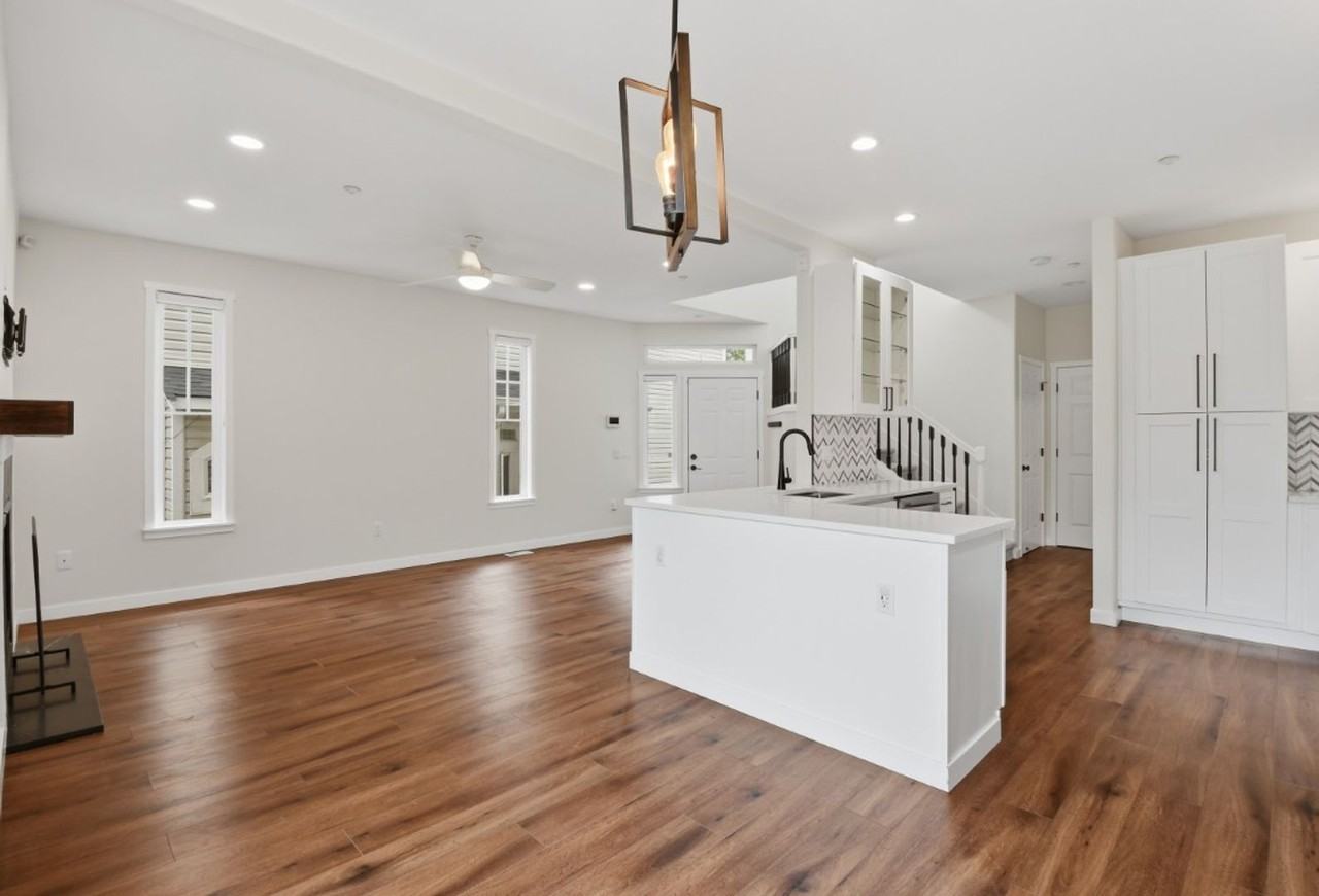 16529 48th Ave W #A - Photo 7 of 23