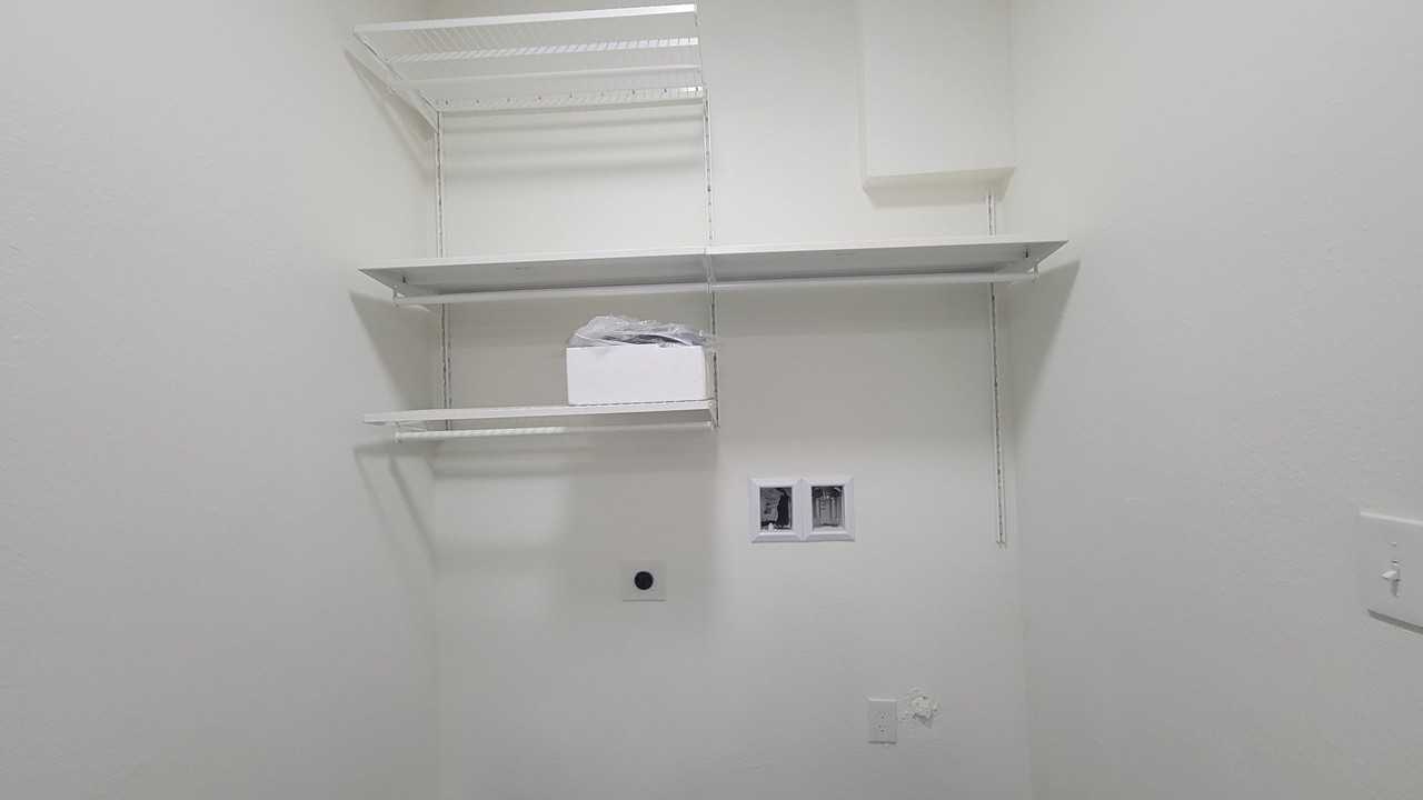 11228 S Edison Rd - Photo 5 of 8