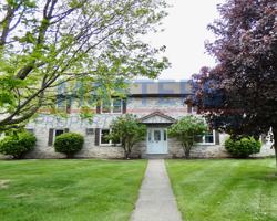 featured image of 802 3 Meadows Dr