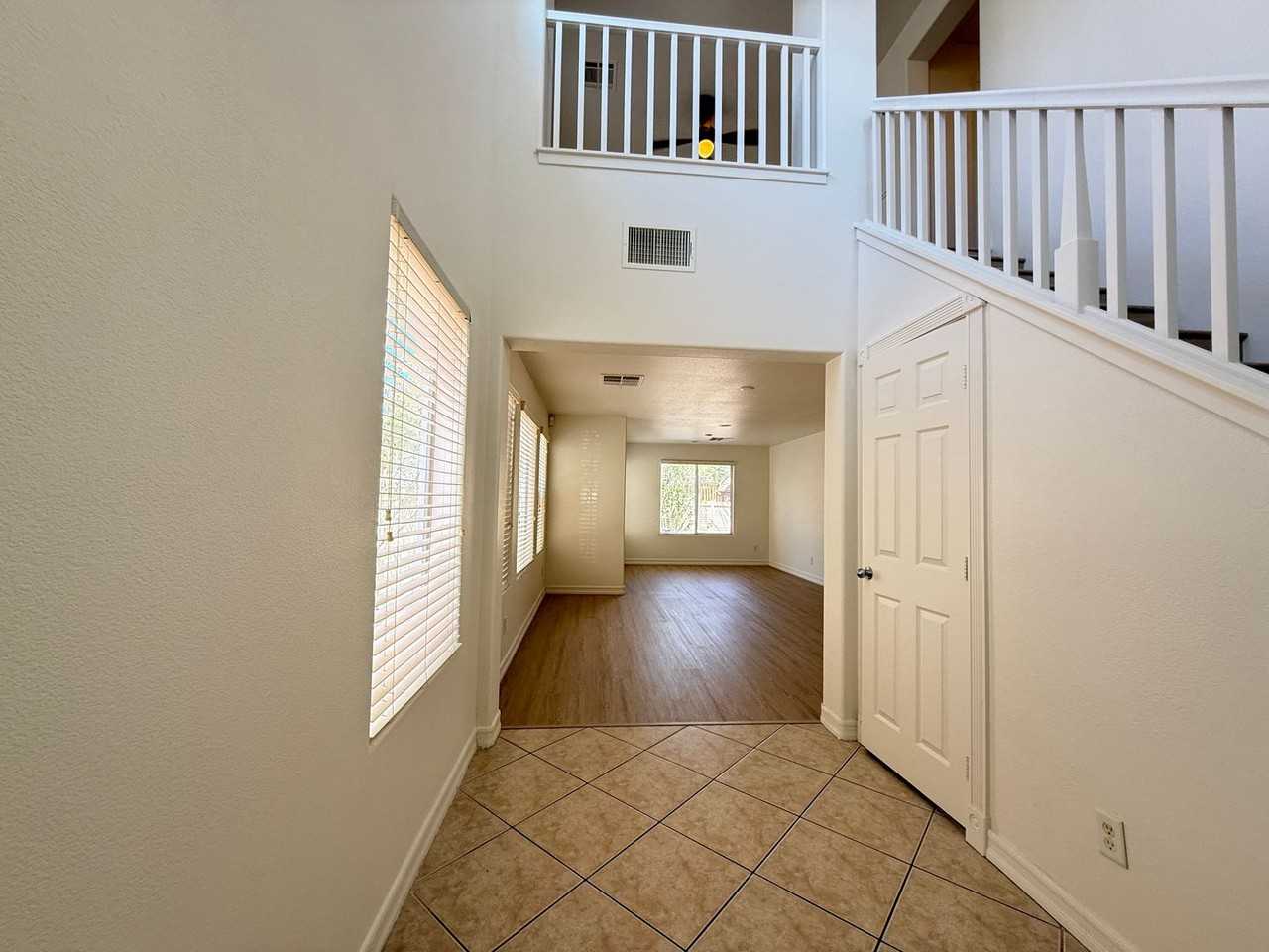 2696 Begonia Valley Ave - Photo 2 of 23