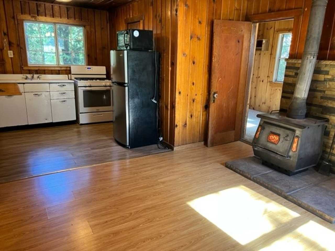 22997 N Tuolumne Rd - Photo 5 of 15
