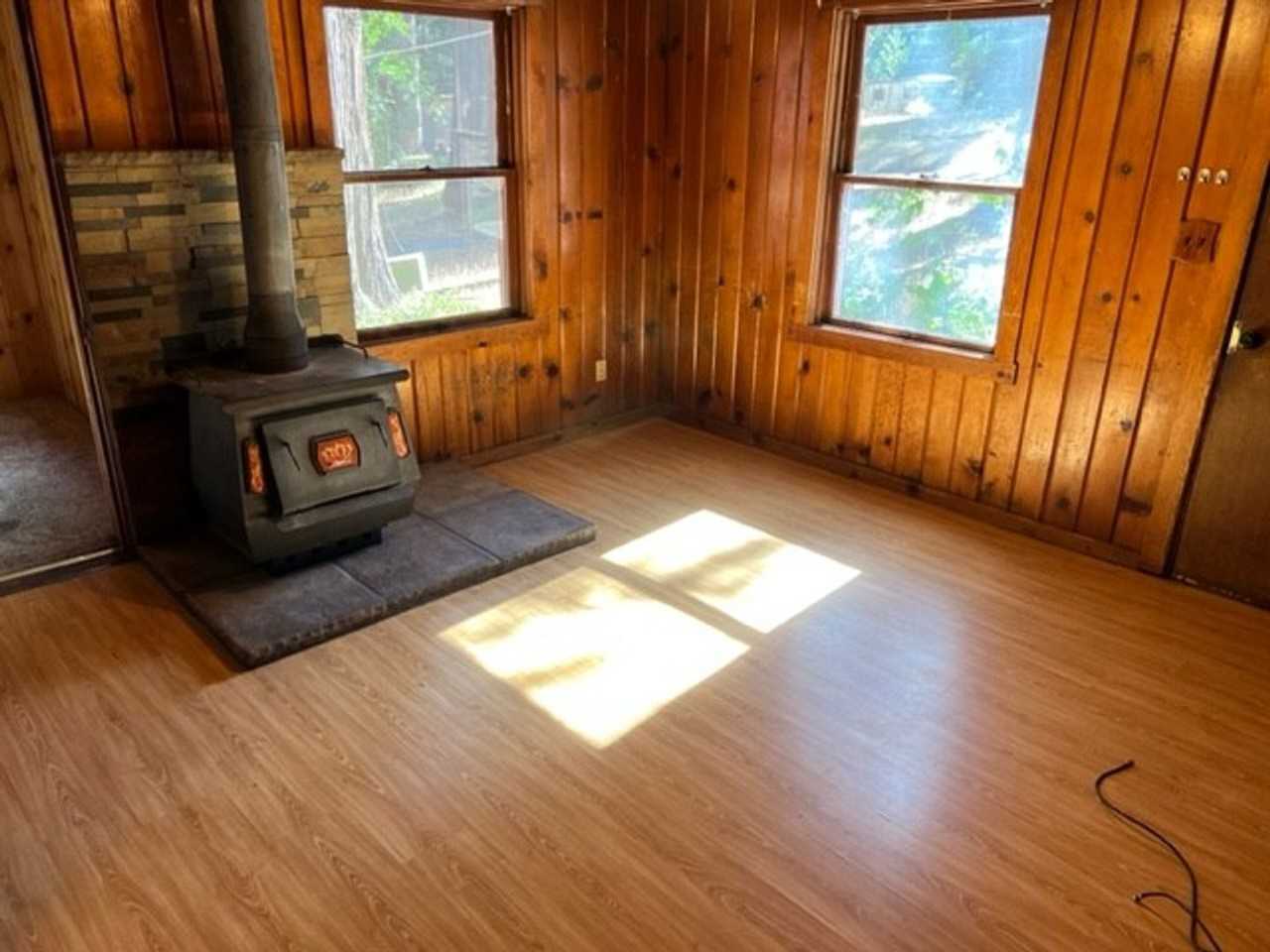 22997 N Tuolumne Rd - Photo 6 of 15
