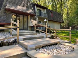 featured image of 3028 S Pike Ave