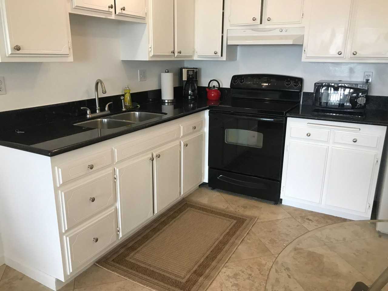 Channel View Apartments - Photo 4 of 19