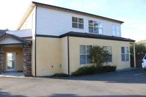 featured image of 3943 Walnut Dr