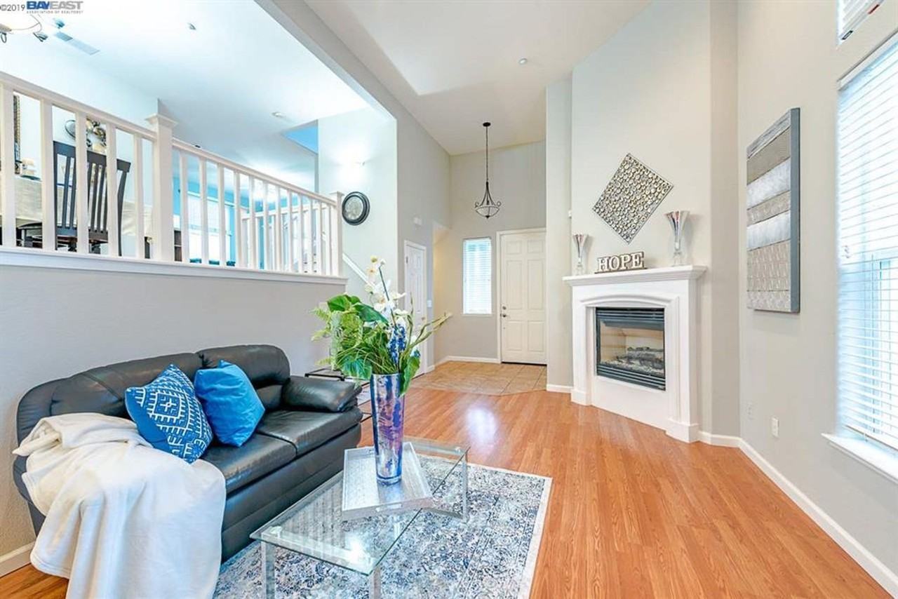 3574 Altamira Ter - Photo 5 of 19