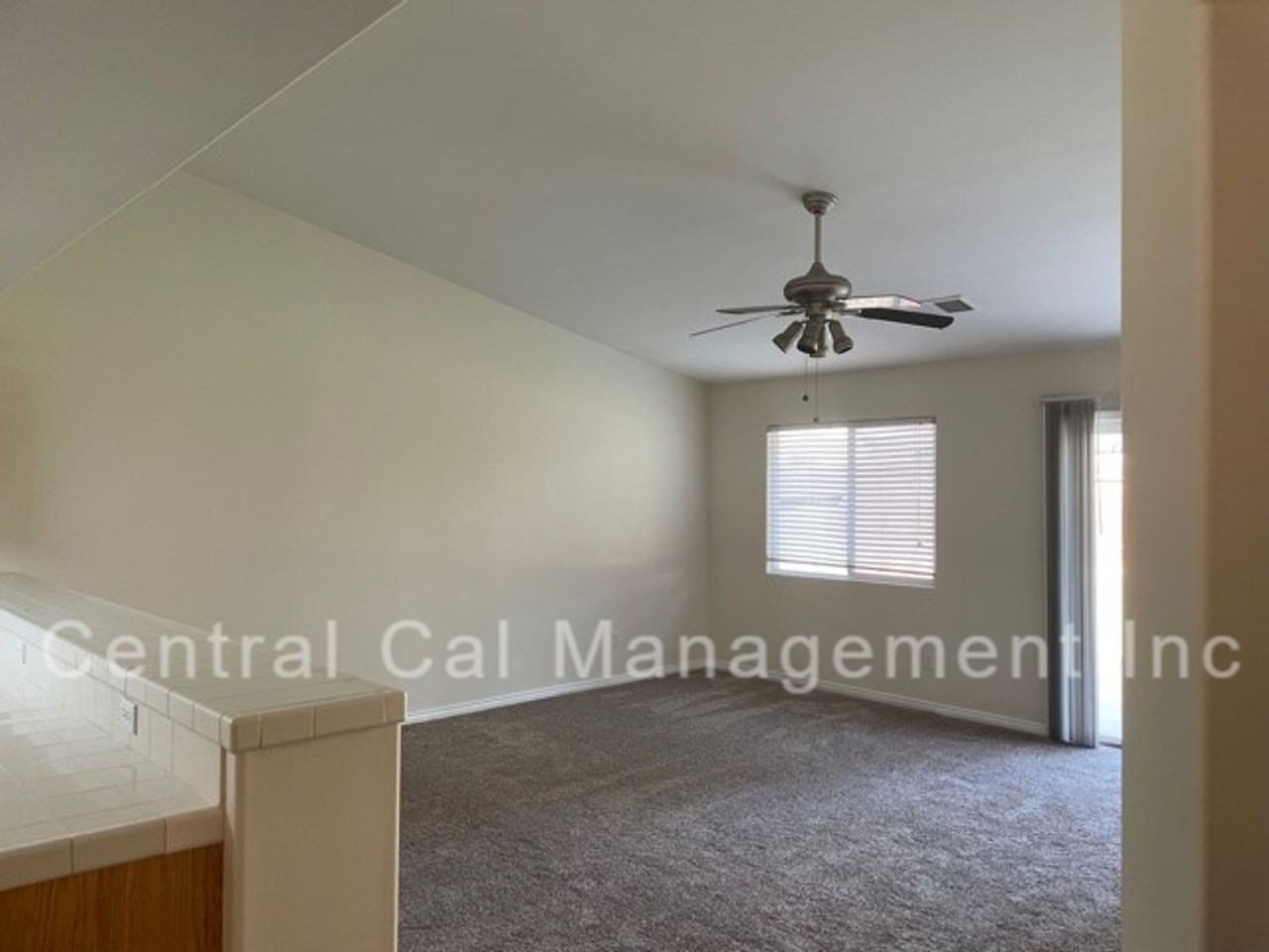 11902 Cedar Bluff Ave - Photo 7 of 25