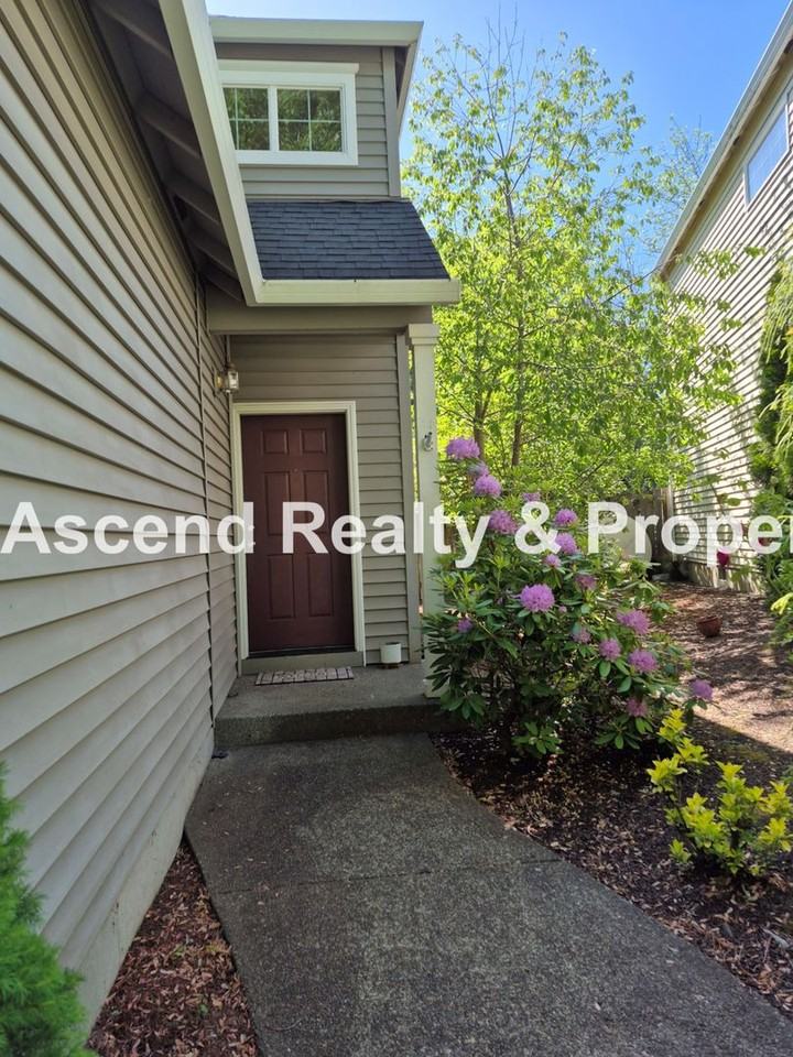 6443 Nw Krislynn Ter - Photo 2 of 29