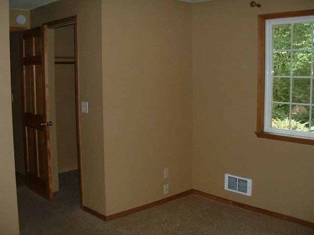 14214 Holly Burn Ln Nw - Photo 4 of 7