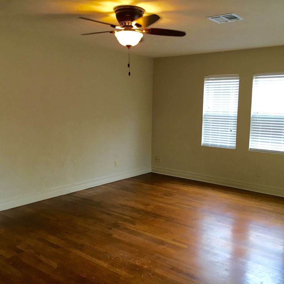 740 Nw 16th St - Photo 4 of 13