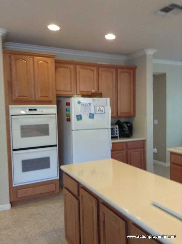 6145 Crater Lake Dr - Photo 4 of 43