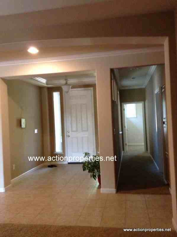 6145 Crater Lake Dr - Photo 7 of 43