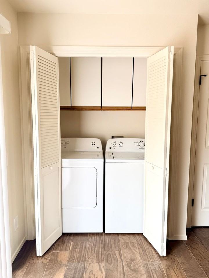305 S G St #A - Photo 6 of 18