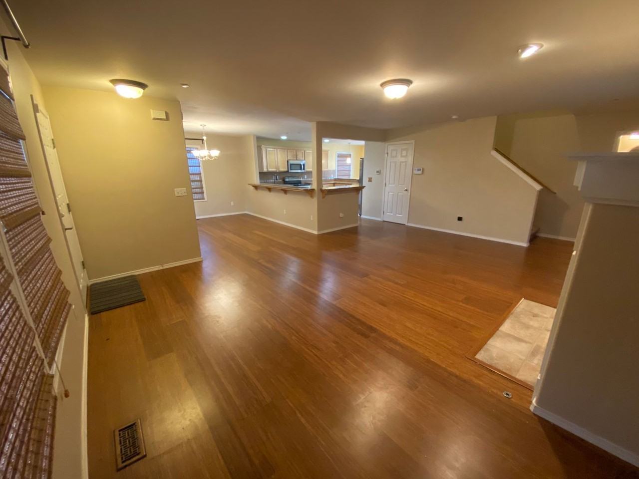 2580 Arnold St - Photo 4 of 26