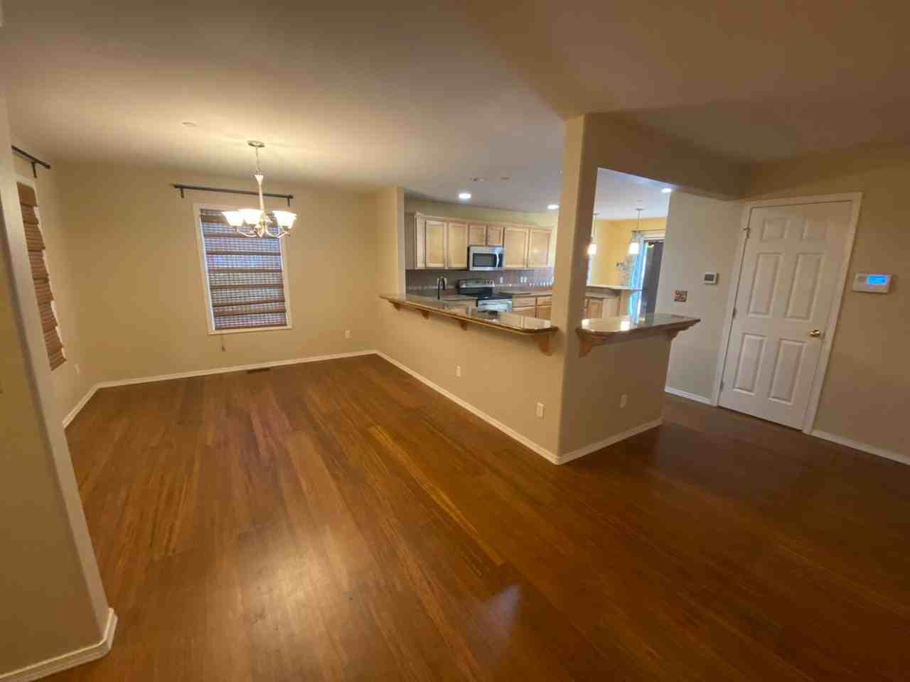 2580 Arnold St - Photo 5 of 26