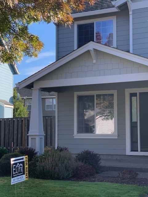 863 Se Bayshore Cir - Photo 2 of 26