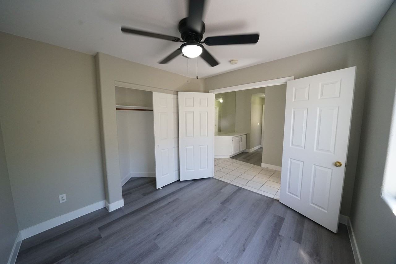 4281 Desert Heart Ct - Photo 4 of 30