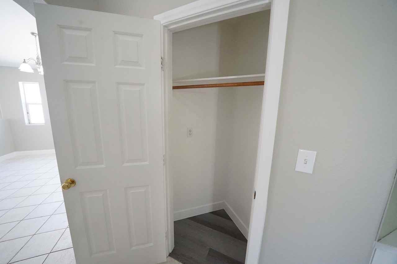 4281 Desert Heart Ct - Photo 6 of 30