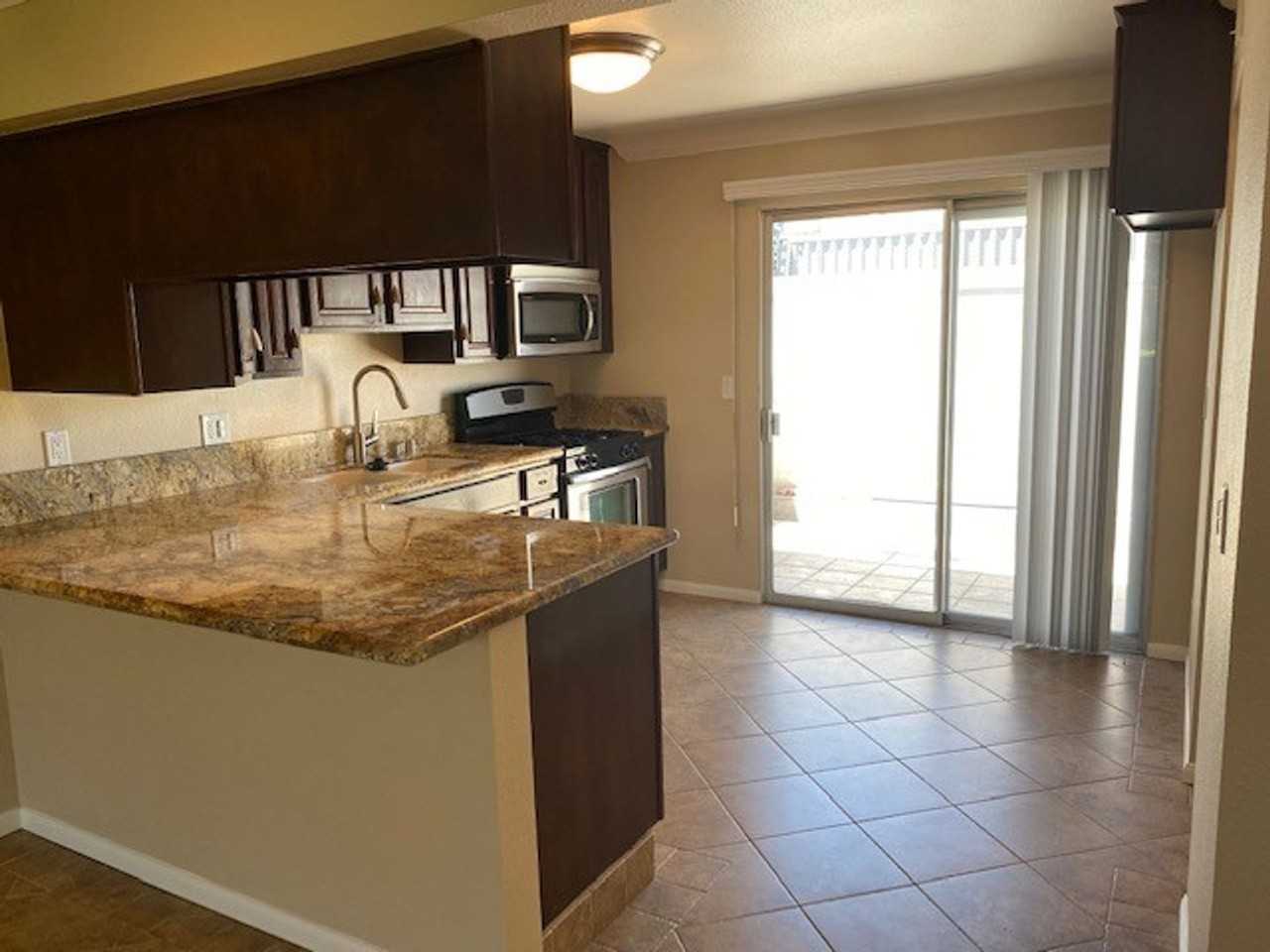 8041 Worthy Dr - Photo 3 of 12
