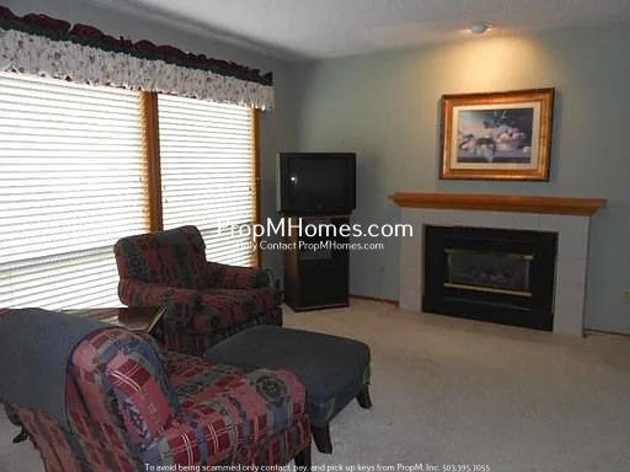 5099 Greensborough Ct - Photo 3 of 10