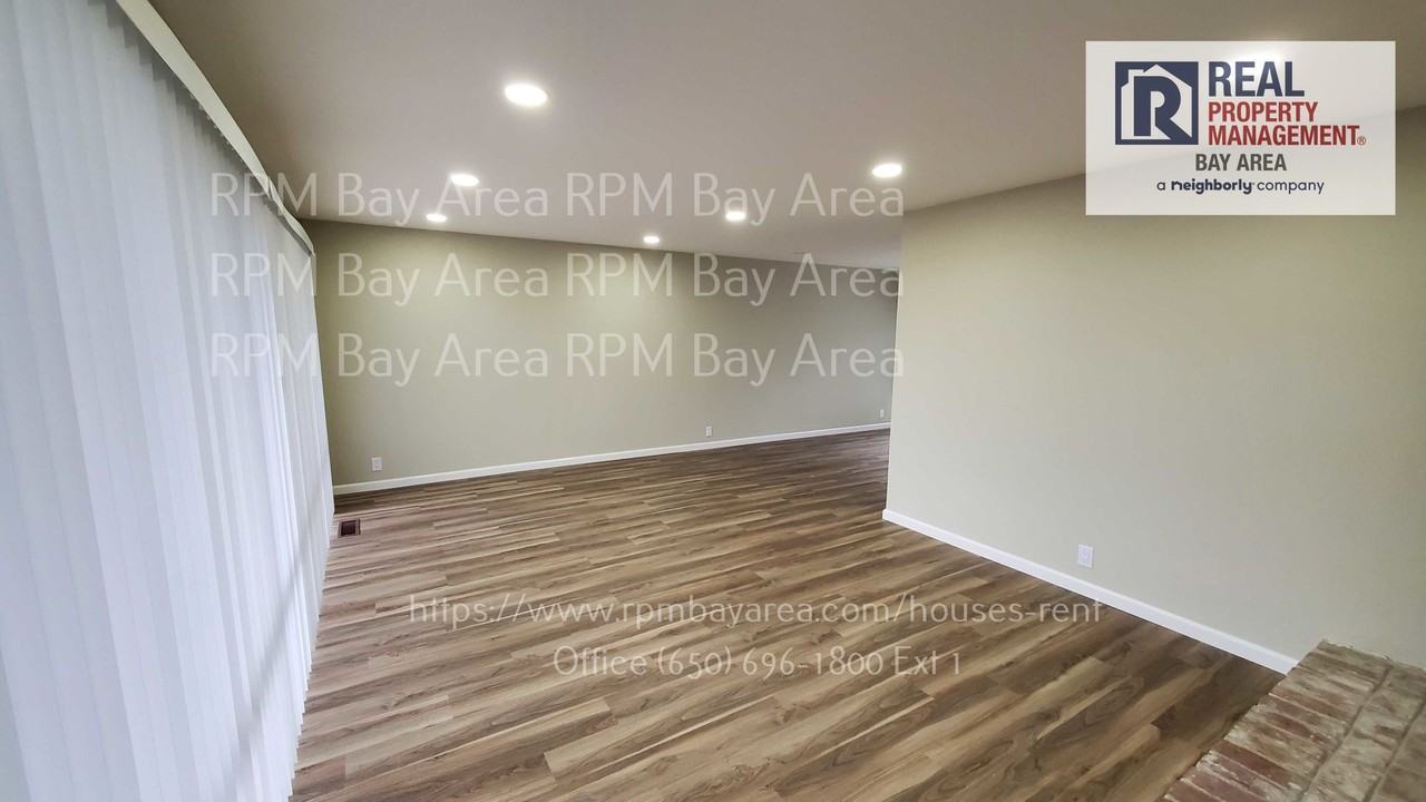 1119 Ridgewood Dr - Photo 5 of 17
