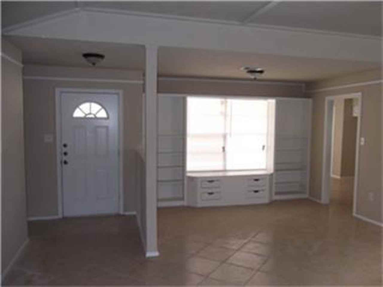 22603 Millgate Dr - Photo 6 of 13