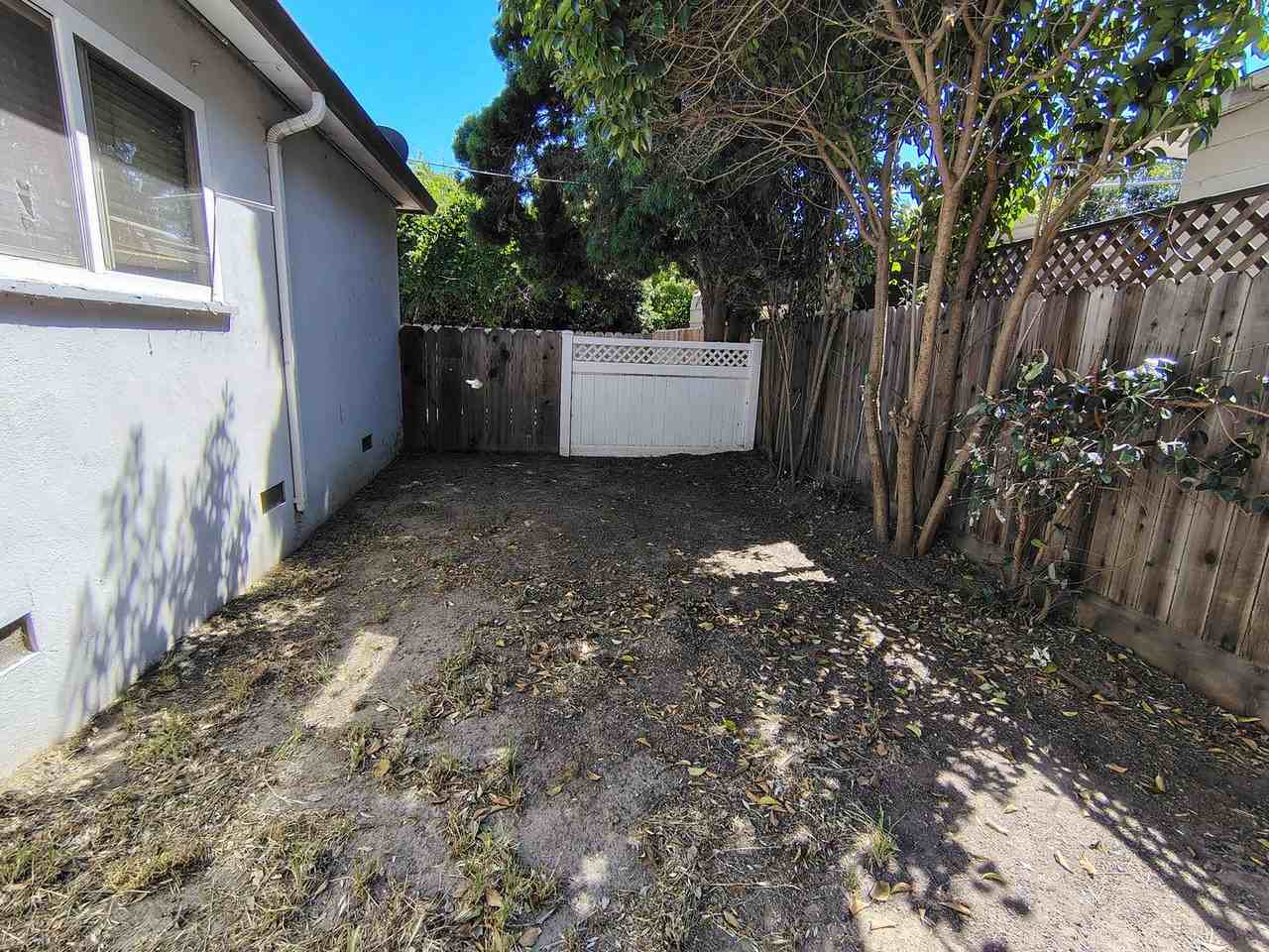 1148 E Fairmont Ave - Photo 4 of 13