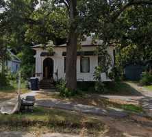 featured image of 2422 S Greenwood Ave