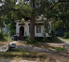 2422 S Greenwood Ave - Photo 1 of 1
