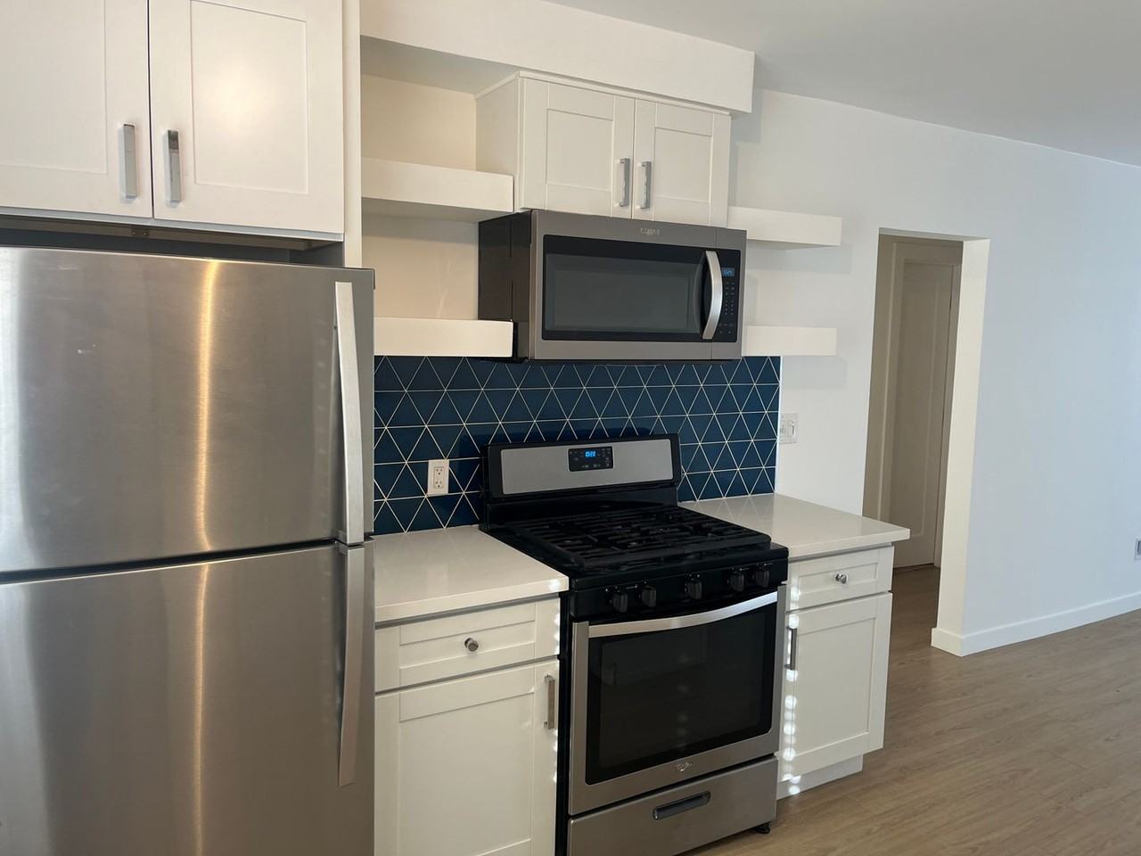 255 S. Ave. 55 - Photo 7 of 32