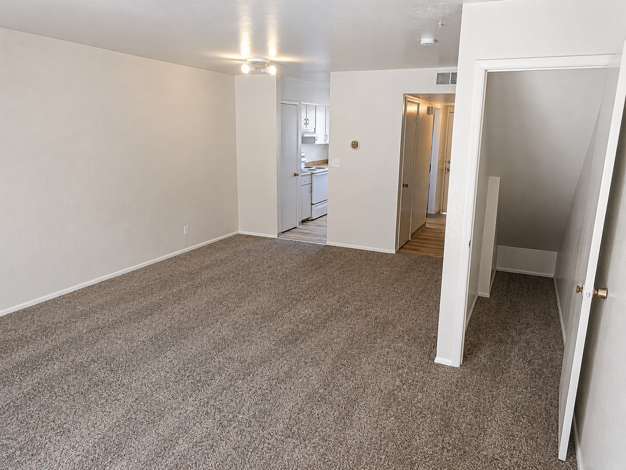 3330 Gypsum - Photo 5 of 21
