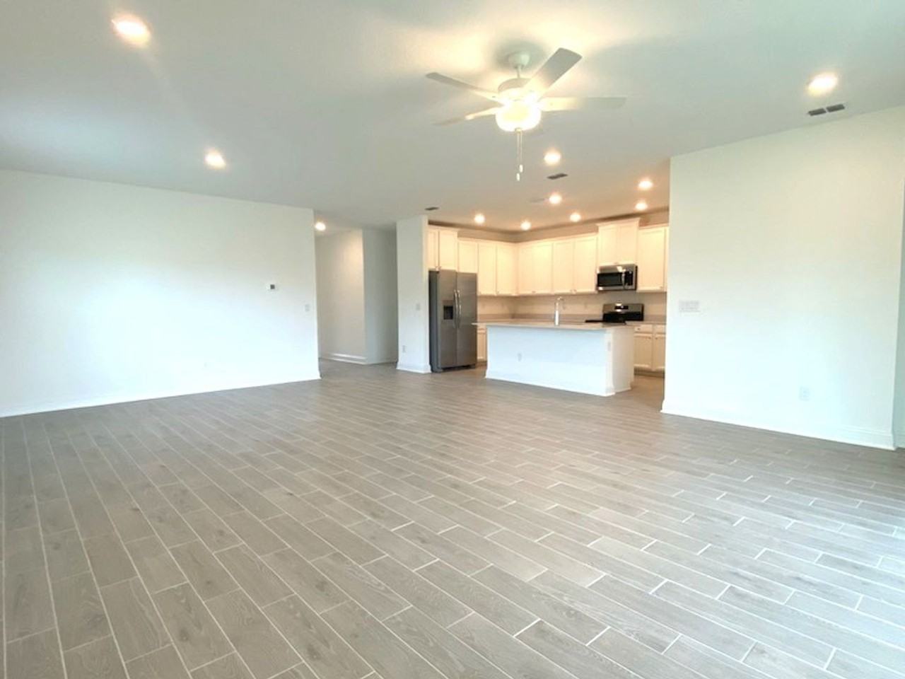 4103 Clifden Dr - Photo 6 of 21