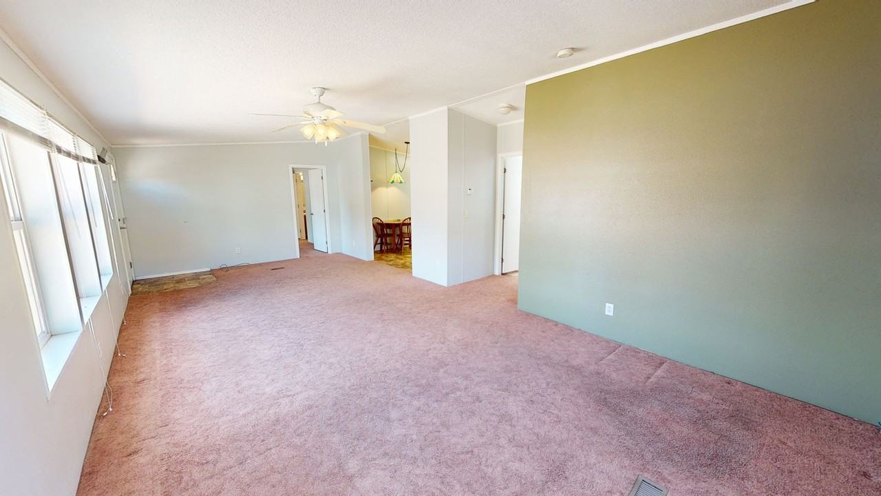 65 N Mcelhaney Ln - Photo 5 of 22