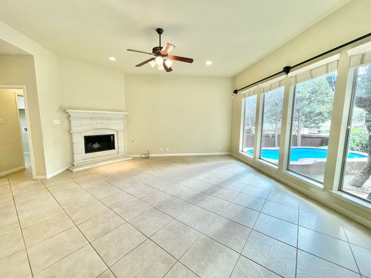 2602 Sierra Peak - Photo 6 of 37