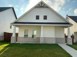 featured image of 636 The Cottages Dr