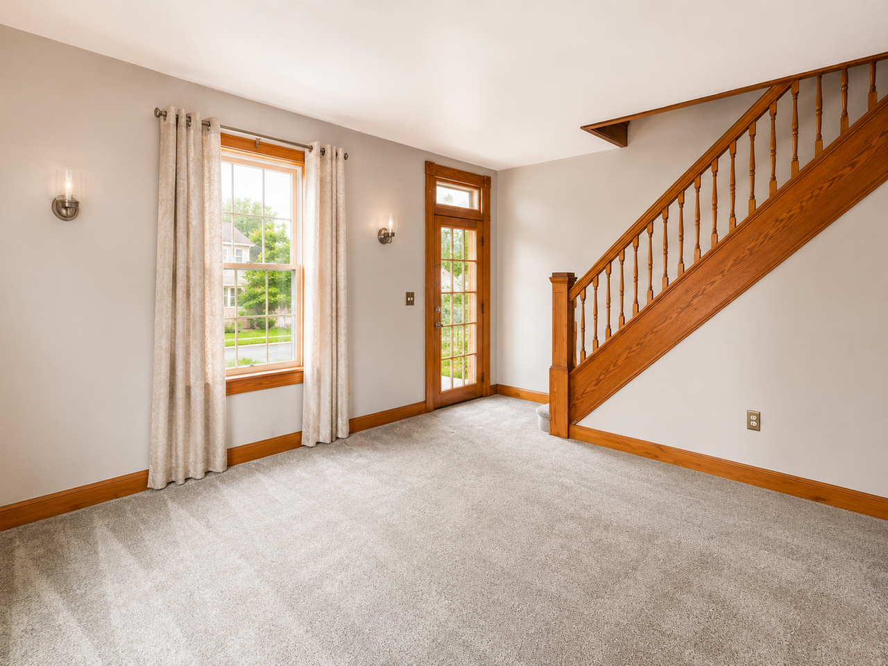 608 Northpoint Rd - Photo 6 of 27