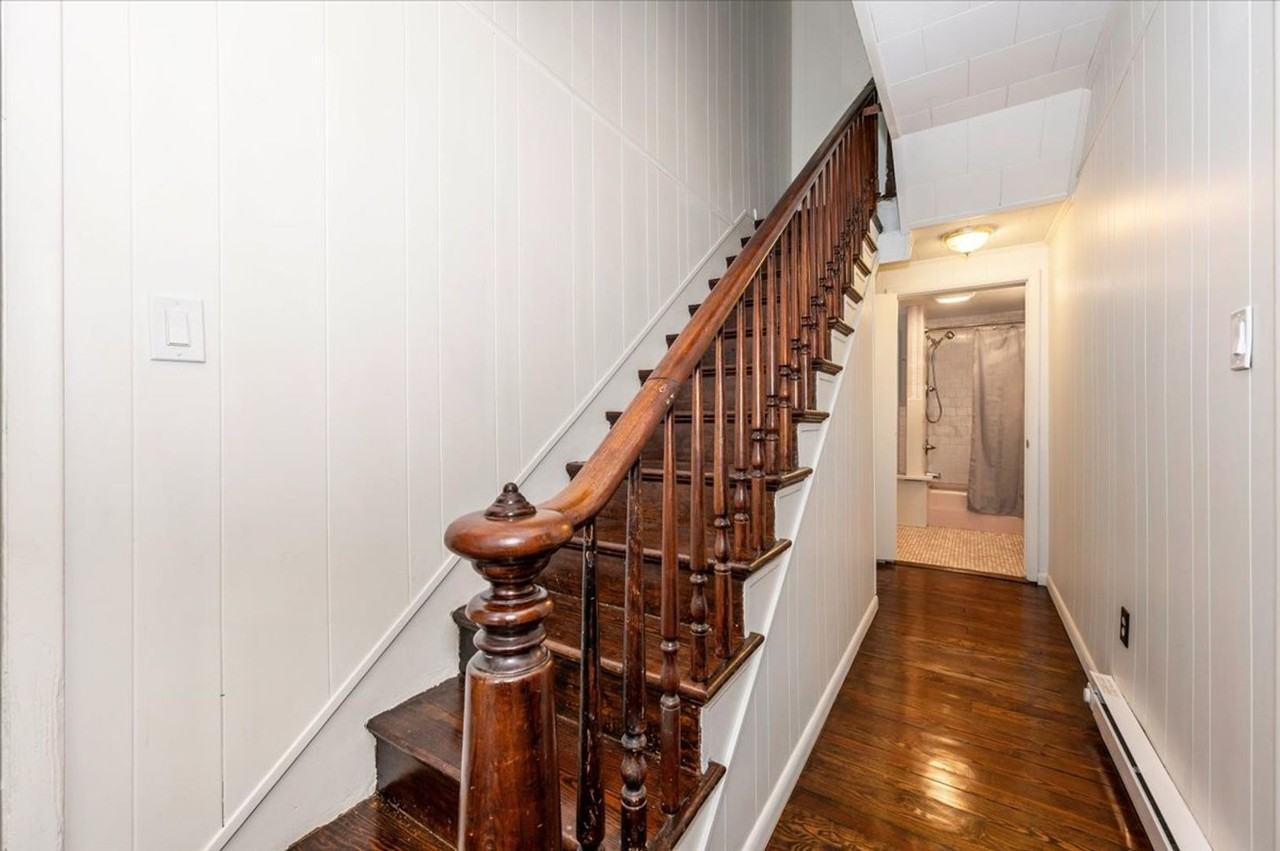18904 Sandyhook Rd - Photo 3 of 34