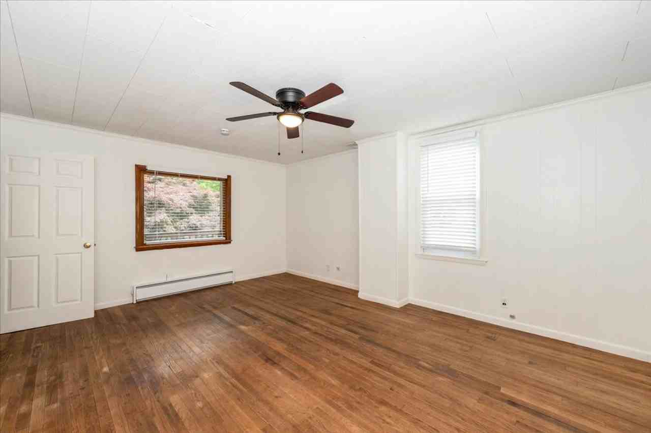 18904 Sandyhook Rd - Photo 4 of 34