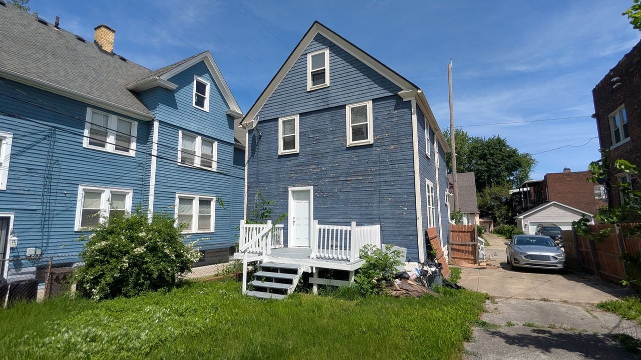 11412 Itasca Ave - Photo 4 of 22