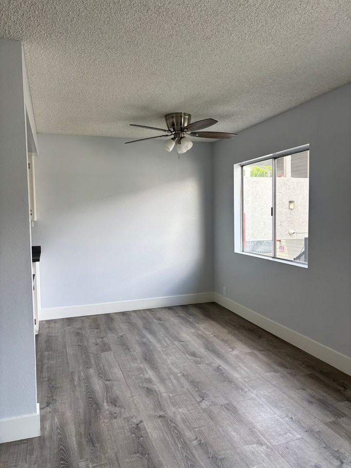 2649 Marengo - Photo 5 of 50