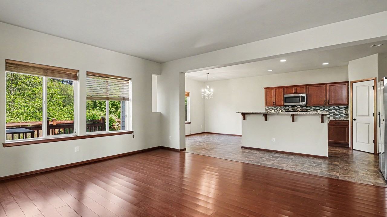 13027 27th Pl W - Photo 4 of 22