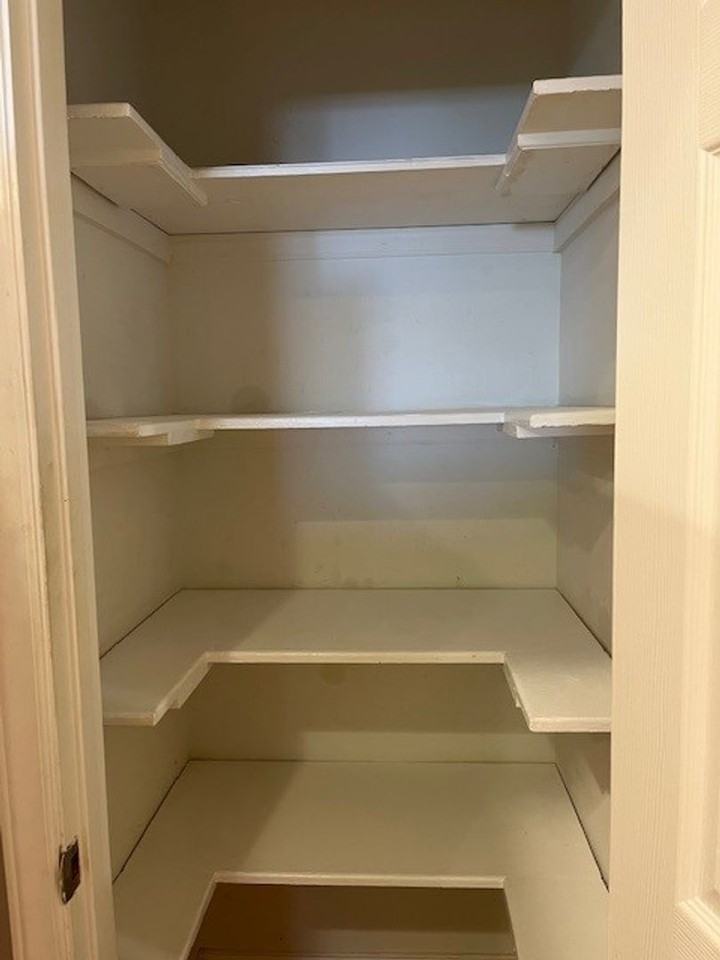 107 Sue Ann Ct Apt B - Photo 7 of 22