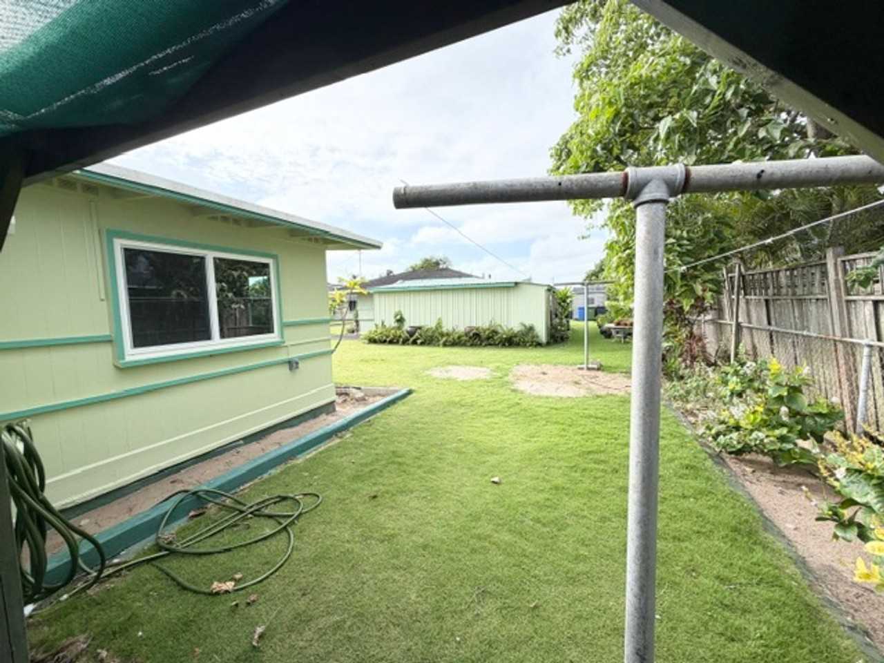 407 Kalama St - Photo 5 of 24