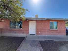 673 W 41st St - Photo 1 of 1