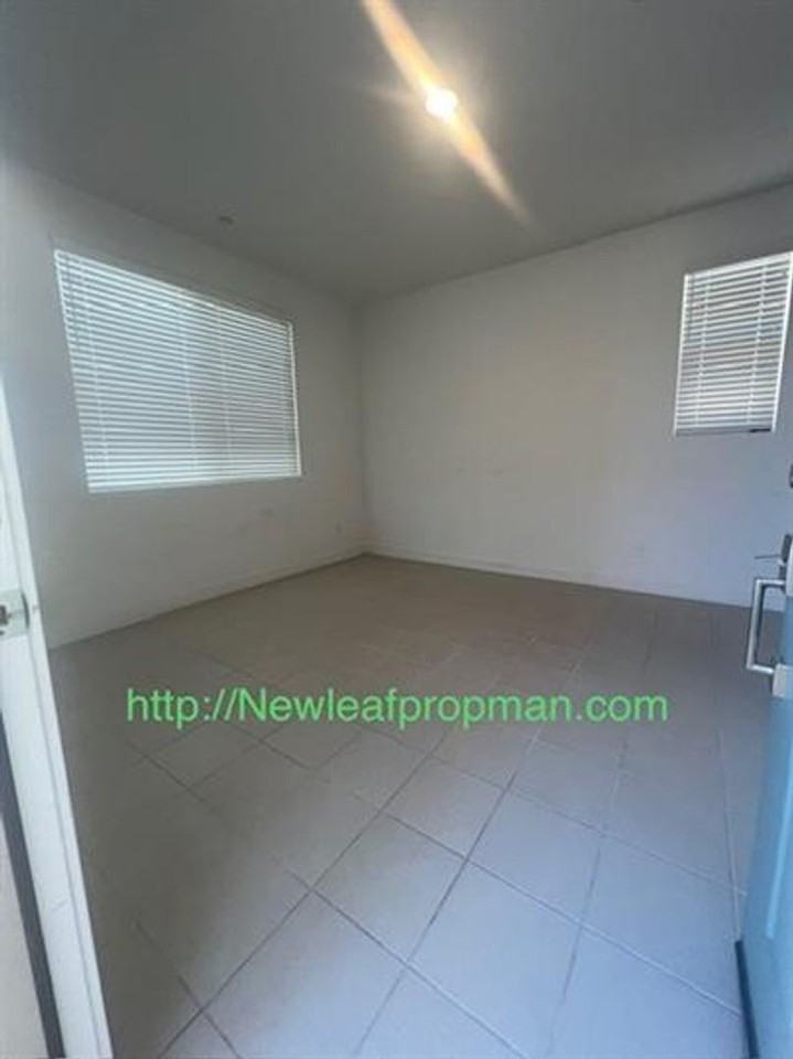 1525 Winding Sun Dr - Photo 6 of 9