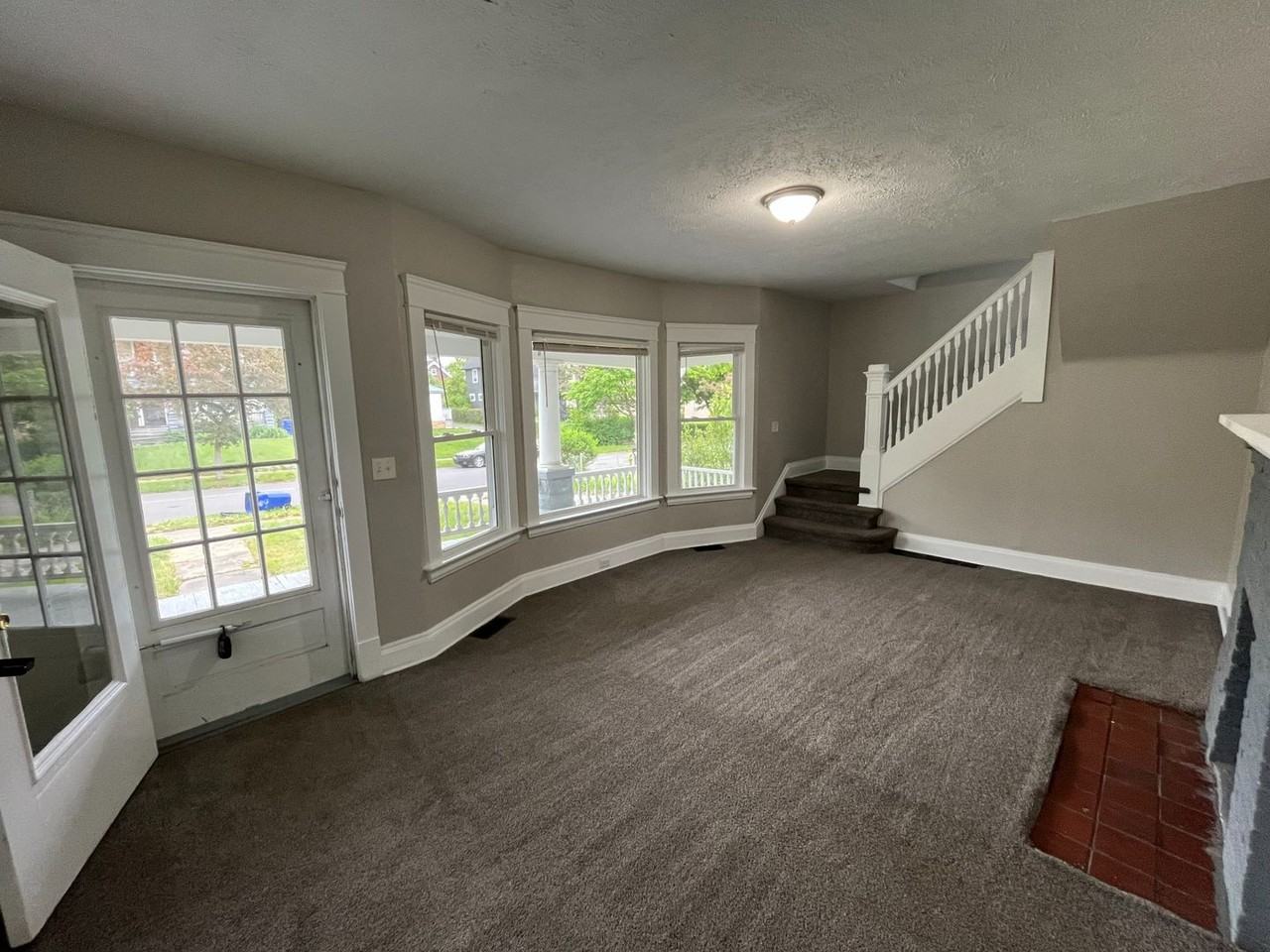 3390 E 135th St - Photo 7 of 27