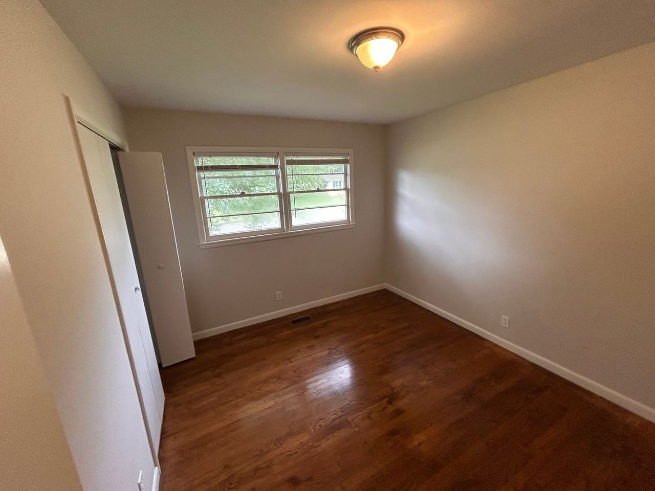 3614 Wilbur Ave Nw - Photo 2 of 11
