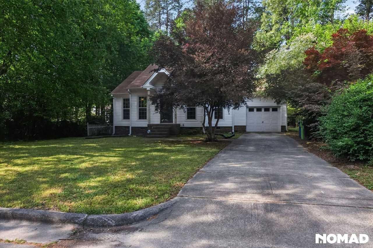 1732 Netherfield Ln - Photo 2 of 38